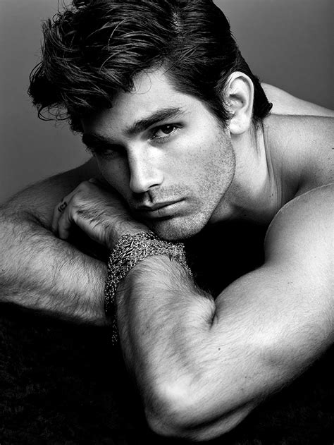 Justin Gaston